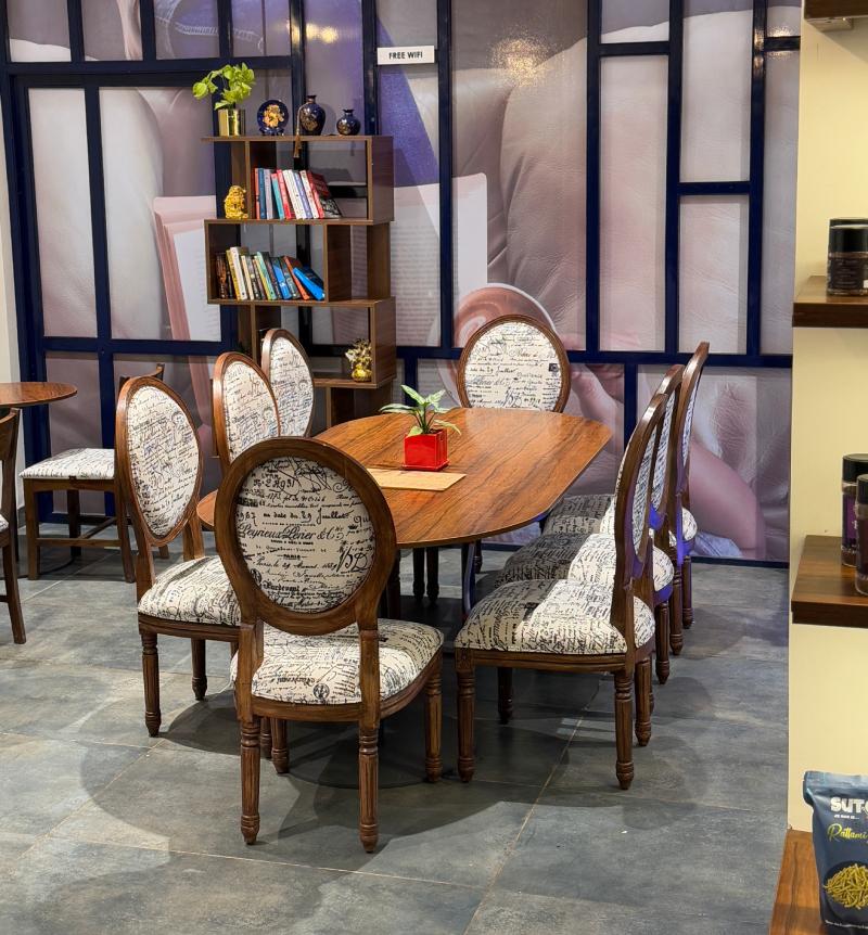 The main reasons to start a coffee shop franchise